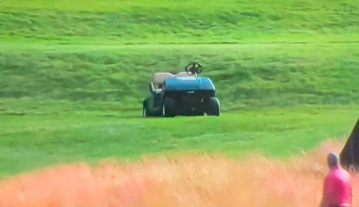 Runaway golf cart causes chaos at the Travelers Championship
